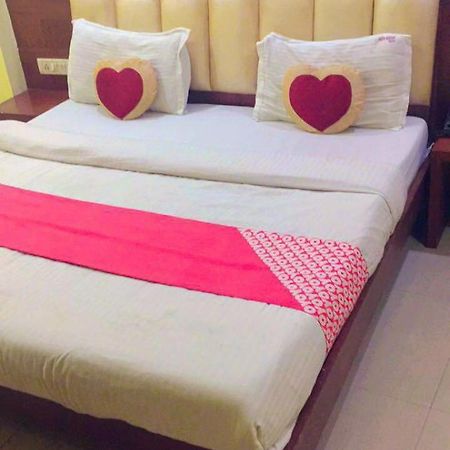Ever Green Guest House Travel & Pg New Delhi Exterior photo